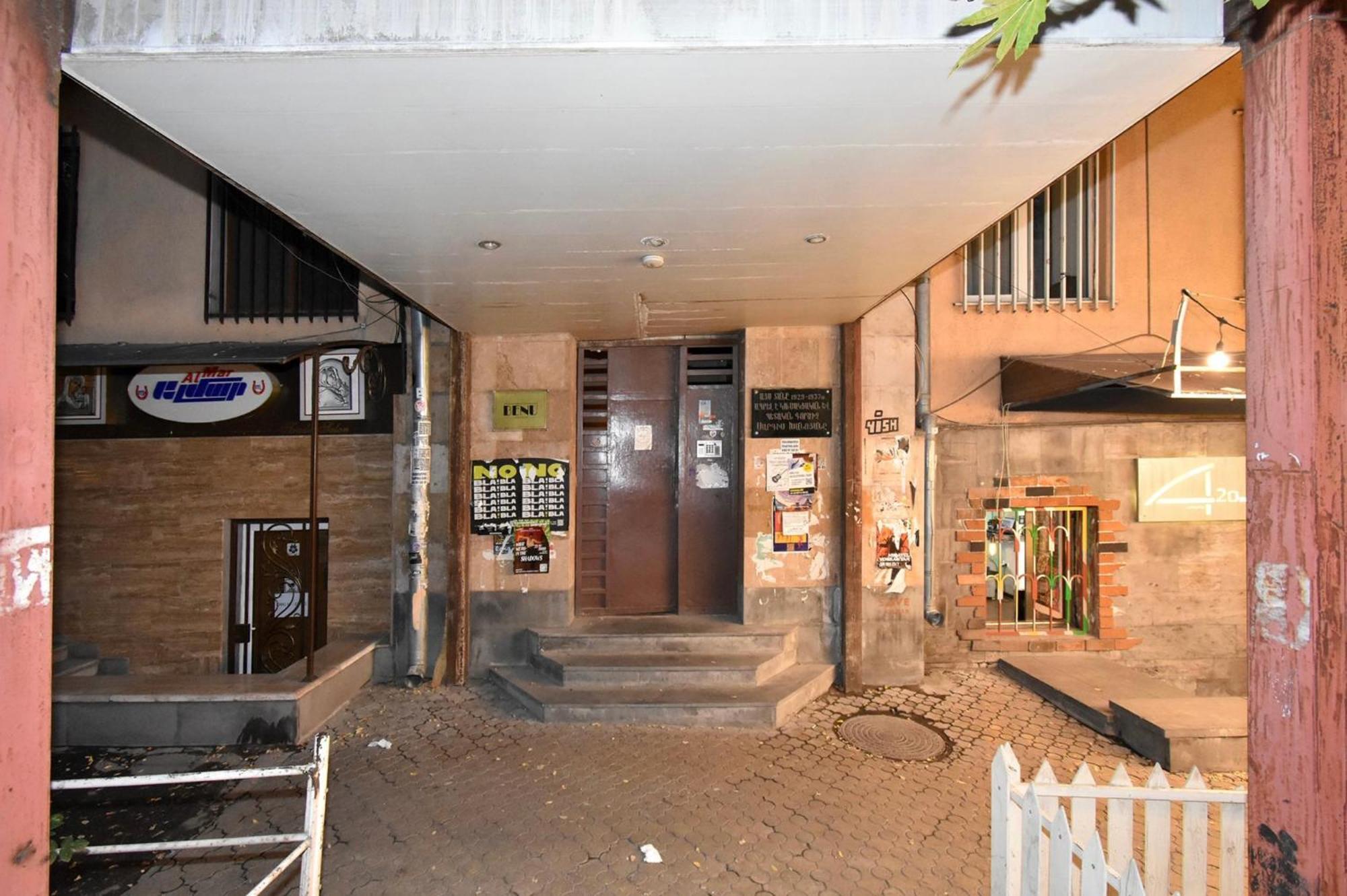 Hotel Costa Yerevan Ngoại thất bức ảnh