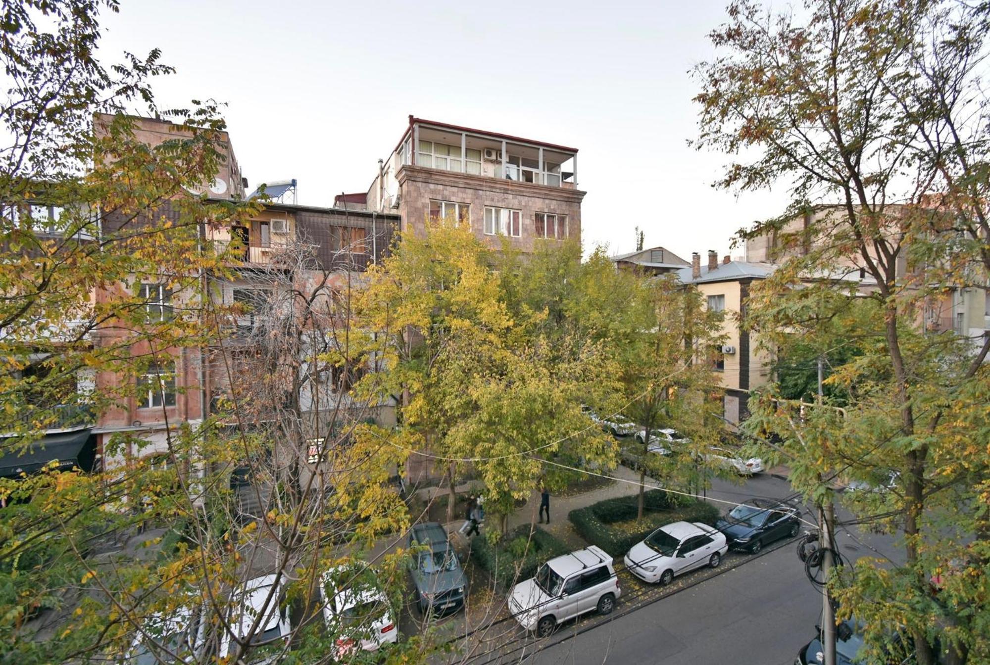 Hotel Costa Yerevan Ngoại thất bức ảnh