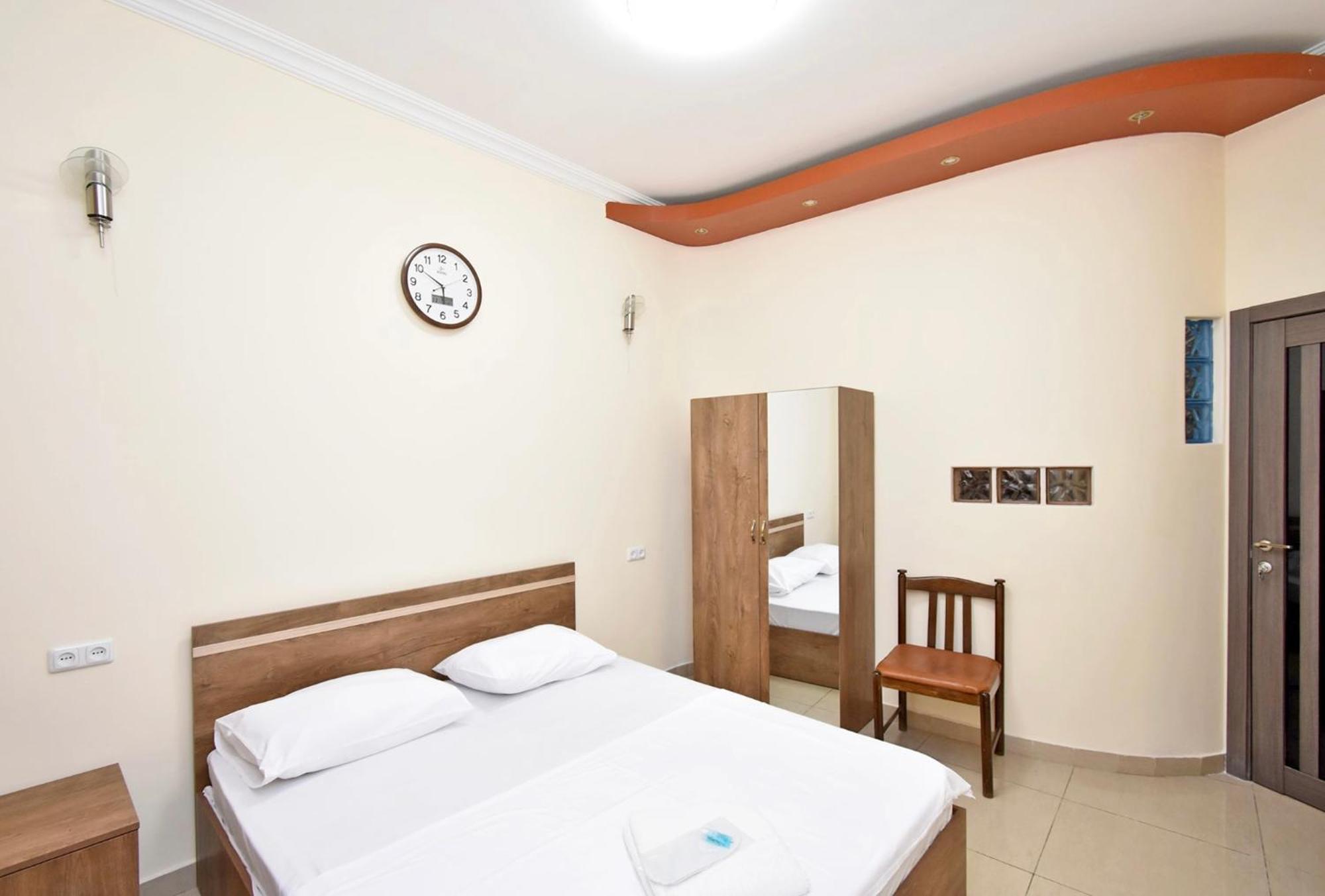 Hotel Costa Yerevan Ngoại thất bức ảnh